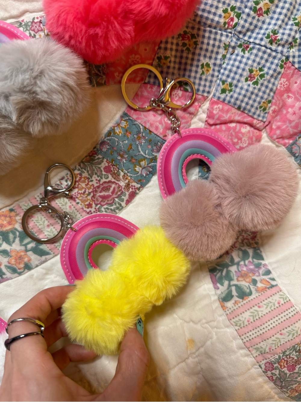 BIG PUFF PUFF Rainbow Pom-Pom Keychain - Multicolor Plush Charm STRONG Easy Hook